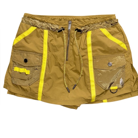 *NWOT* FP Movement Moonbeam Skort - Green - Picture 2 of 5